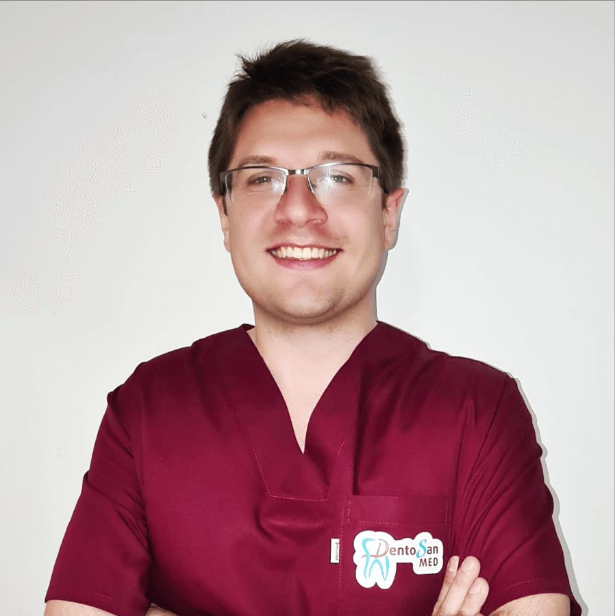 dr Filippo Zaffi @ clinica dentara Dentosan Med